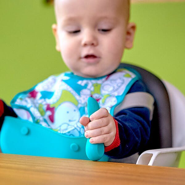 Marcus Marcus LUCAS BLUE HIPPO Grasp Self Feeding Spoon easily to grasp and very adorable designs.